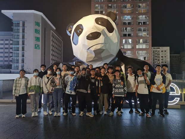 2022级本科电子信息科学与技术2班